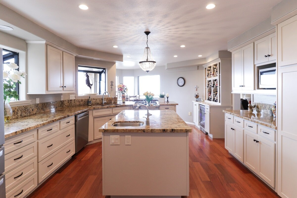 Kitchen Renovation Services | Kitchen Remodeling Contractor